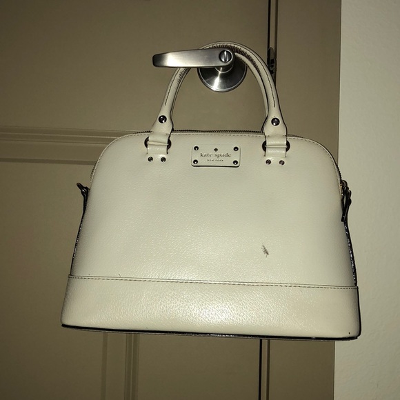 kate spade Handbags - ✨Kate Spade Purse✨